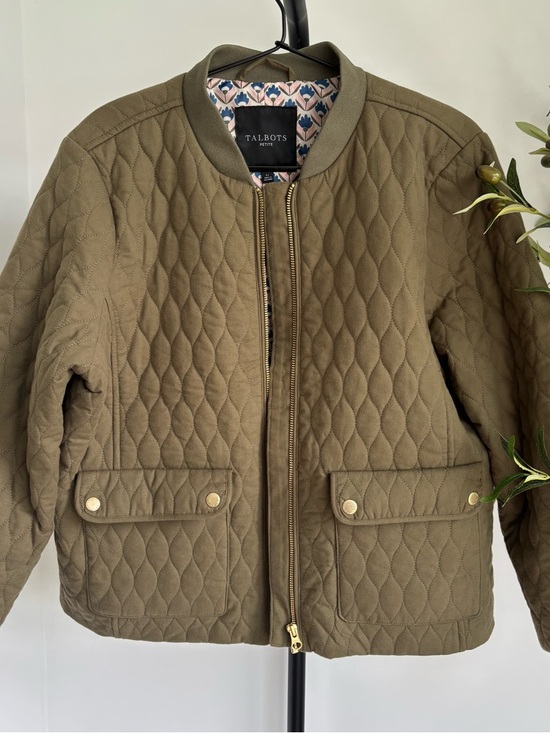 Talbots Jackets & Blazers - • [TALBOTS] Quilted Jacket •